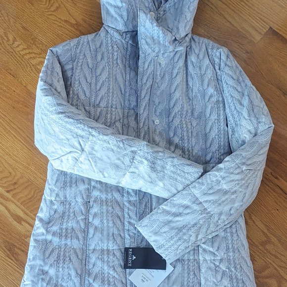 Gray Winter Coat for Women Size Small (Regent and Company) - Picture 9 of 10